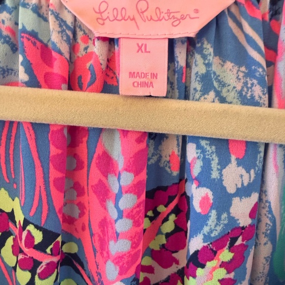 Lilly Pulitzer Blue and Pink Tropical Blouse - Picture 3 of 3